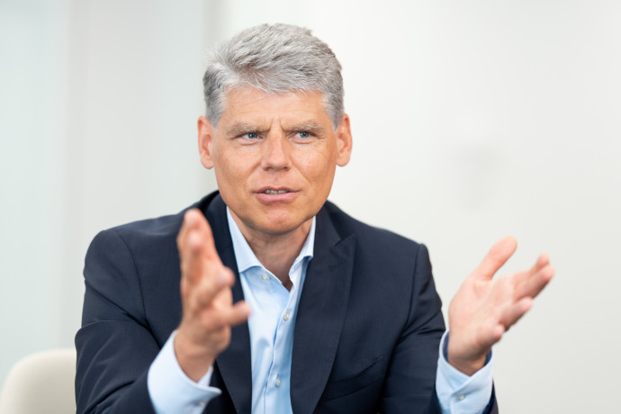 Bosch relies on its strengths as a technology leader