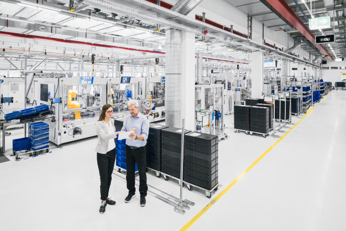 Bosch relies on its strengths as a technology leader