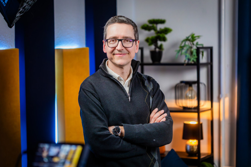 Forradalom vagy végzet: kritikus gondolkodással és nyitottsággal fel tudunk készülni a mesterséges intelligencia korszakára